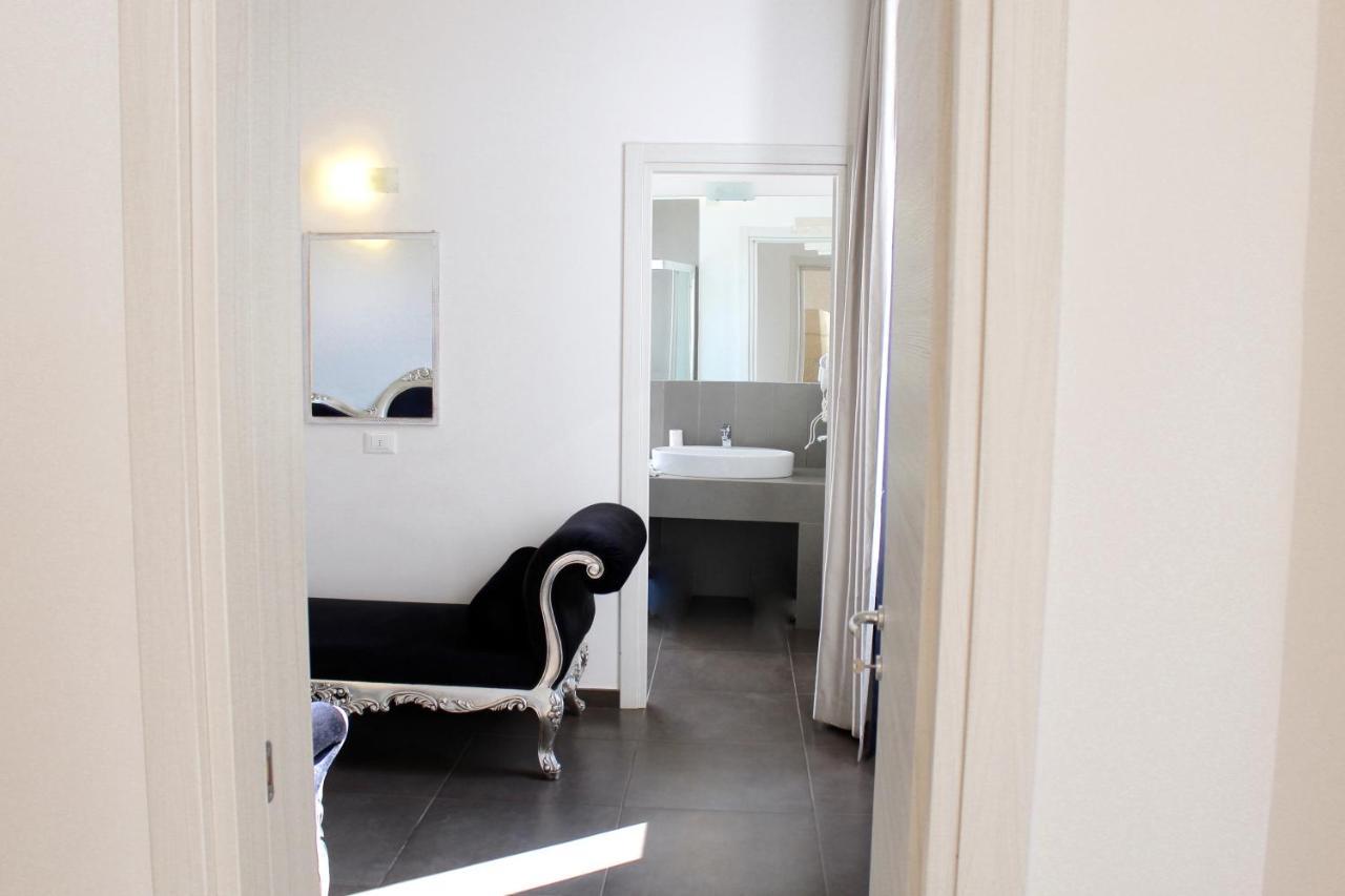 Up Room&Suite Lecce Exterior foto